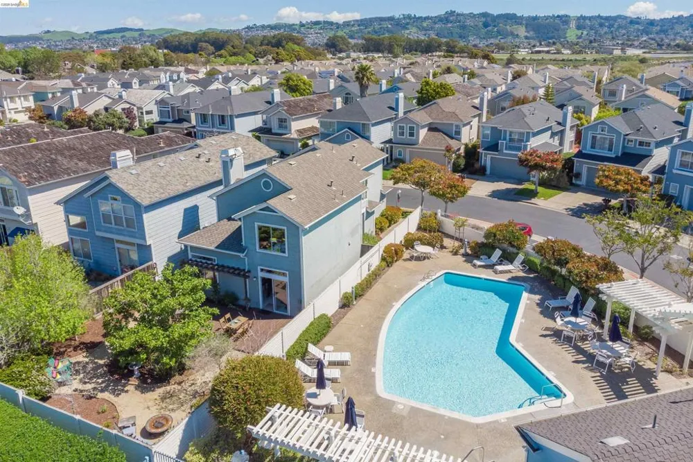 65 Seagull Dr Richmond, CA 94804