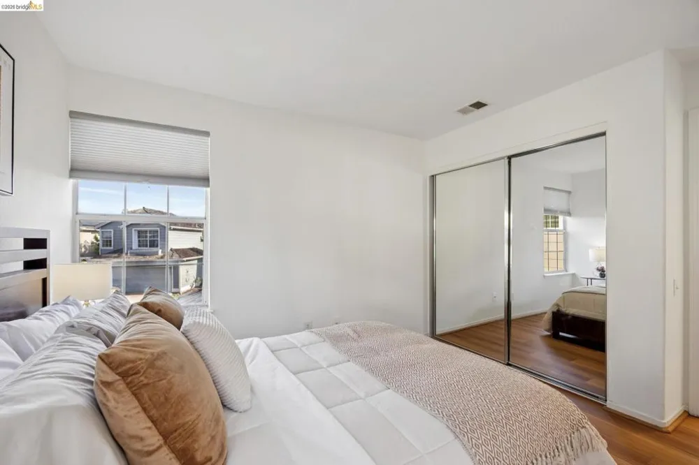65 Seagull Dr Richmond, CA 94804