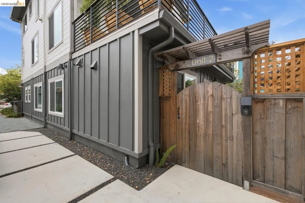 1519 Fairview St #2 Berkeley, CA 94703