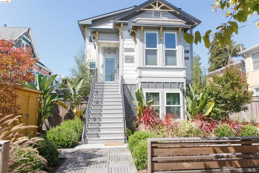 1519 Fairview St #2 Berkeley, CA 94703
