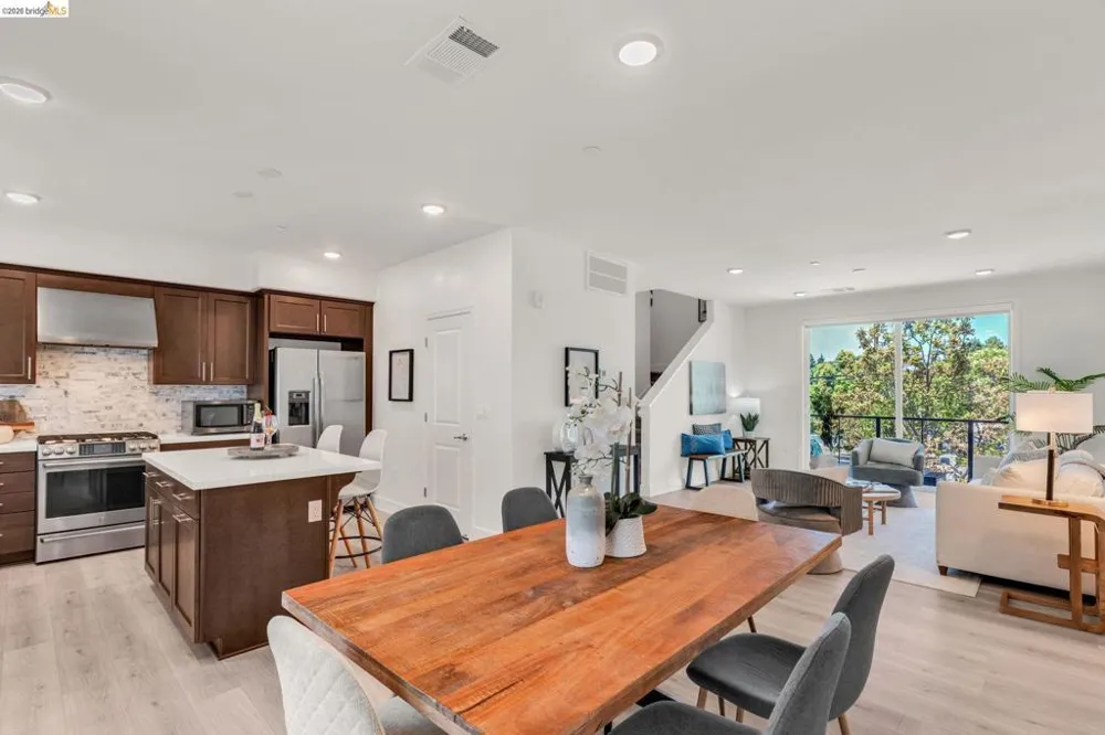 820 E Duane Ave #5 Sunnyvale, CA 94085