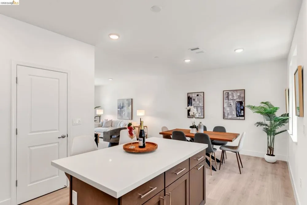 820 E Duane Ave #5 Sunnyvale, CA 94085