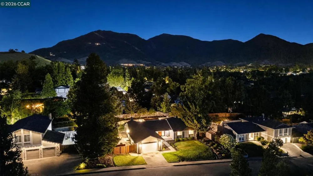 459 Grenache Circle Clayton, CA 94517