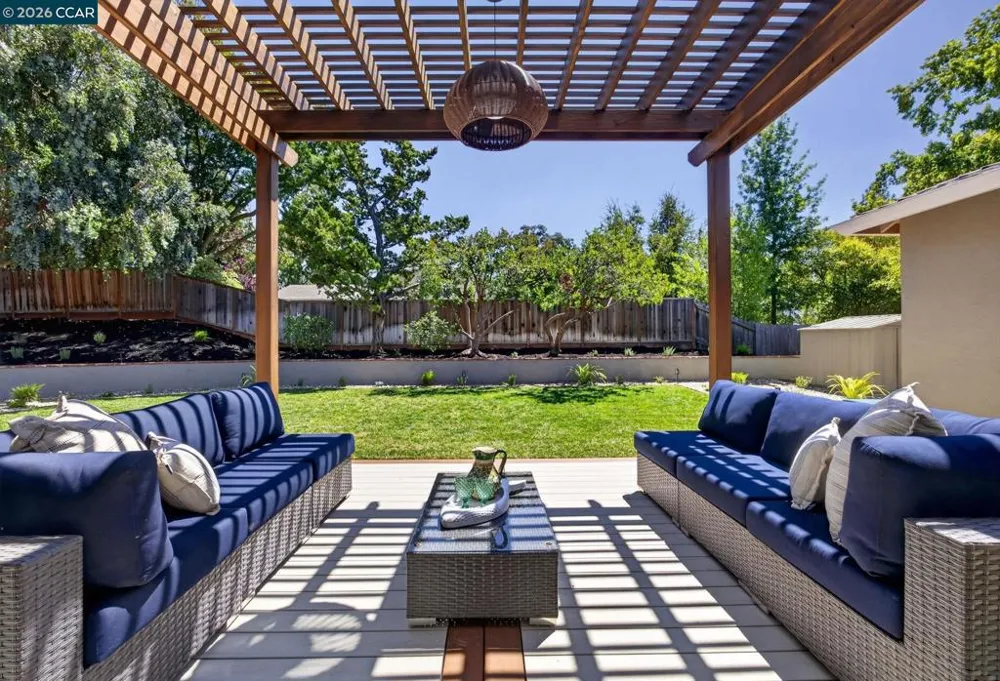 459 Grenache Circle Clayton, CA 94517