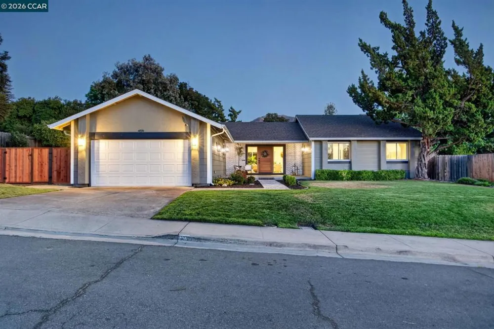 459 Grenache Circle Clayton, CA 94517