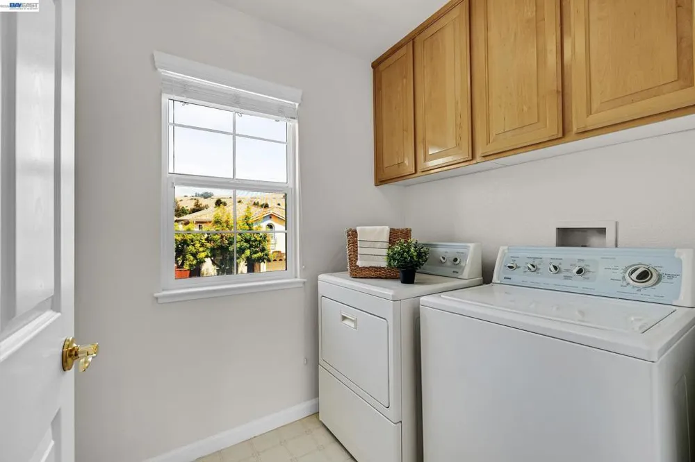 34500 Torrey Pine Ln Union City, CA 94587