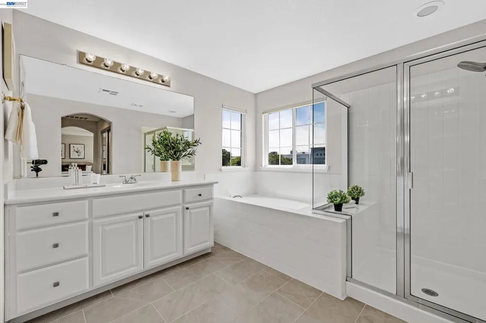 34500 Torrey Pine Ln Union City, CA 94587