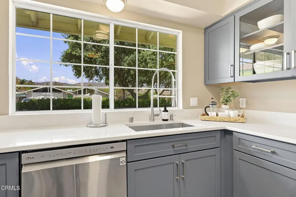 2206 Derby Street Camarillo, CA 93010