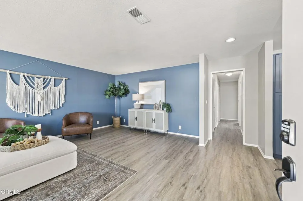 2206 Derby Street Camarillo, CA 93010