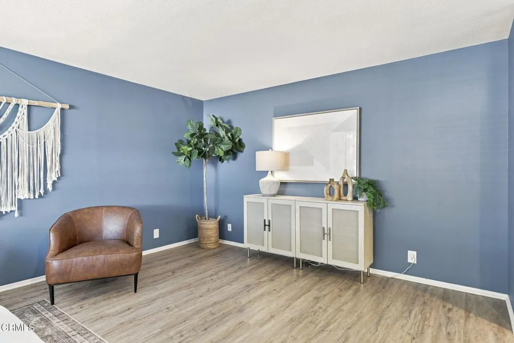 2206 Derby Street Camarillo, CA 93010