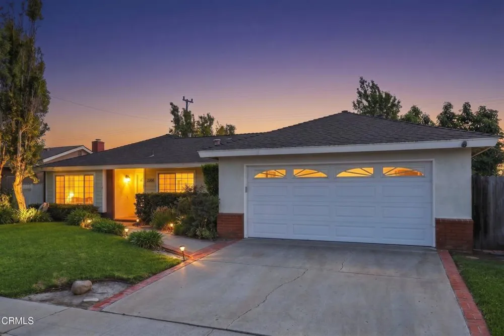 2206 Derby Street Camarillo, CA 93010