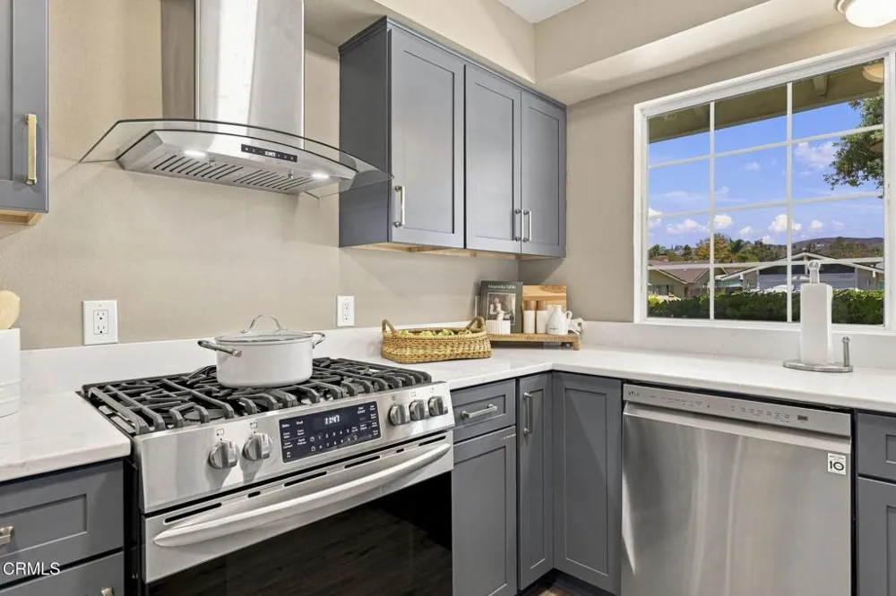 2206 Derby Street Camarillo, CA 93010