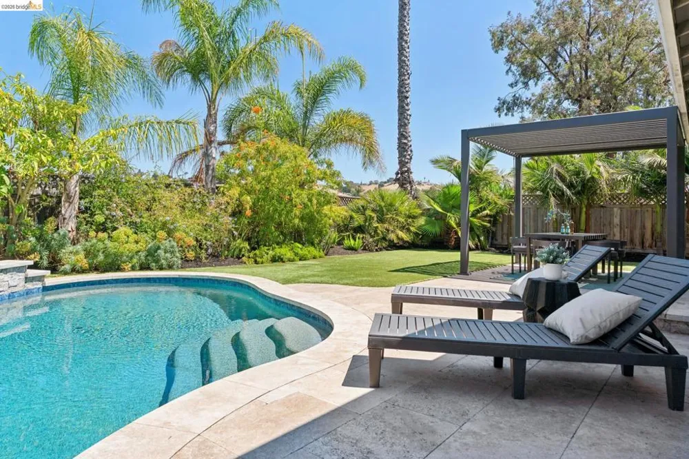 133 Aster CT Hercules, CA 94547