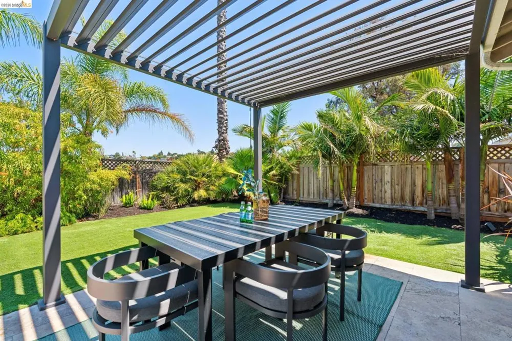133 Aster CT Hercules, CA 94547