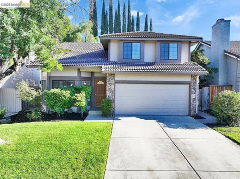 2740 Carpinteria Dr