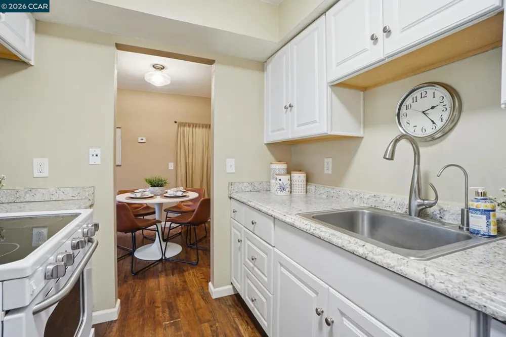 1045 Mohr Ln #B Concord, CA 94518