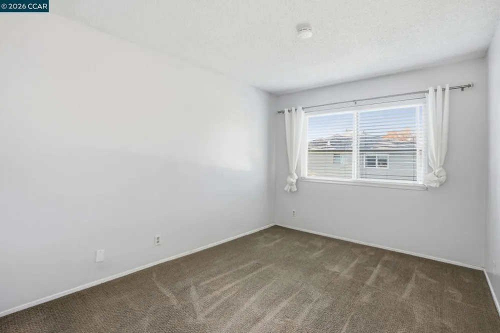 1045 Mohr Ln #B Concord, CA 94518