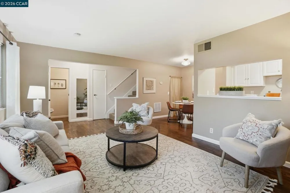 1045 Mohr Ln #B Concord, CA 94518