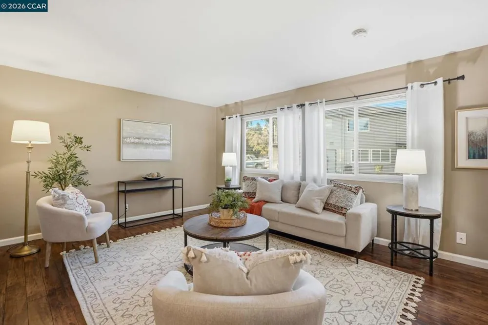 1045 Mohr Ln #B Concord, CA 94518