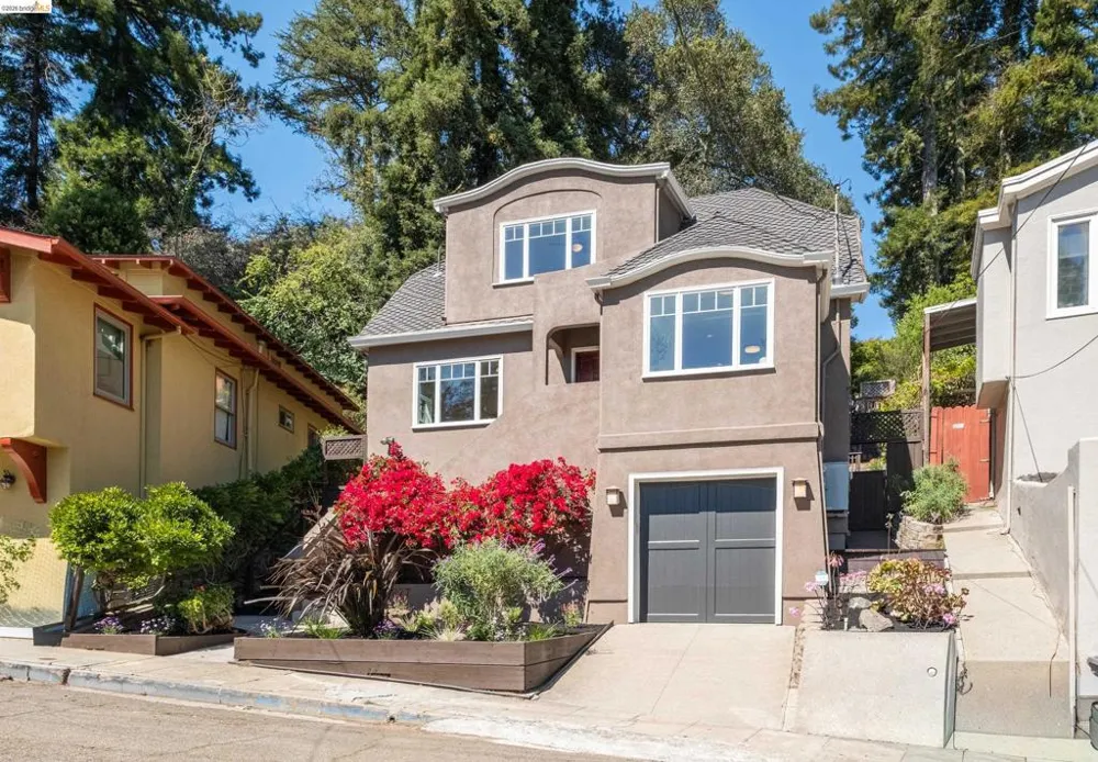 977 Regal Rd Berkeley, CA 94708