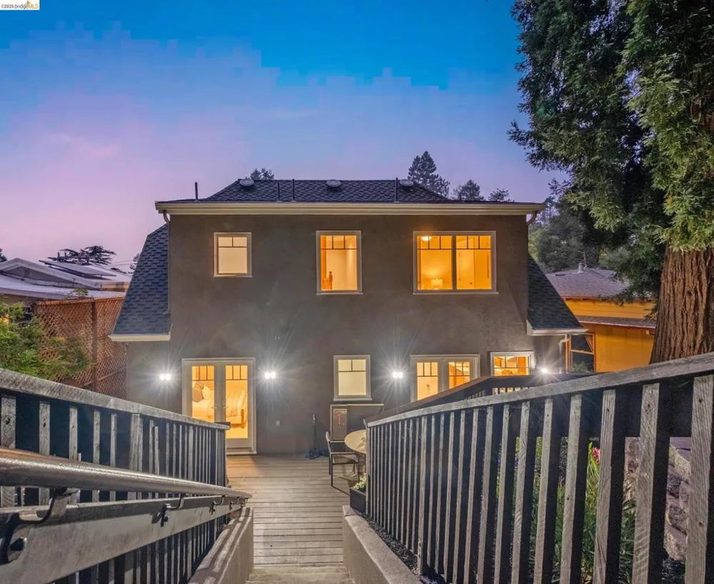 977 Regal Rd Berkeley, CA 94708