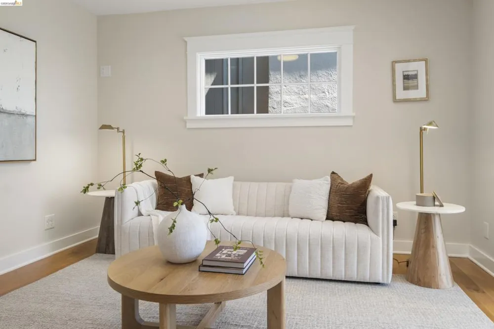 977 Regal Rd Berkeley, CA 94708