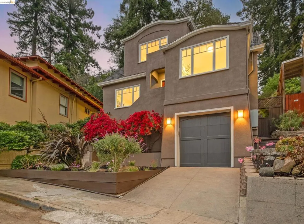 977 Regal Rd Berkeley, CA 94708