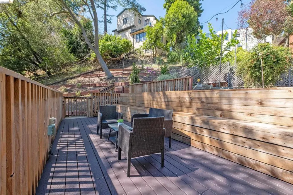 977 Regal Rd Berkeley, CA 94708