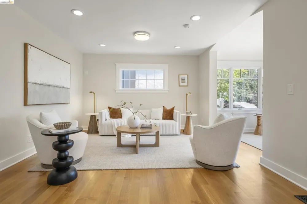 977 Regal Rd Berkeley, CA 94708