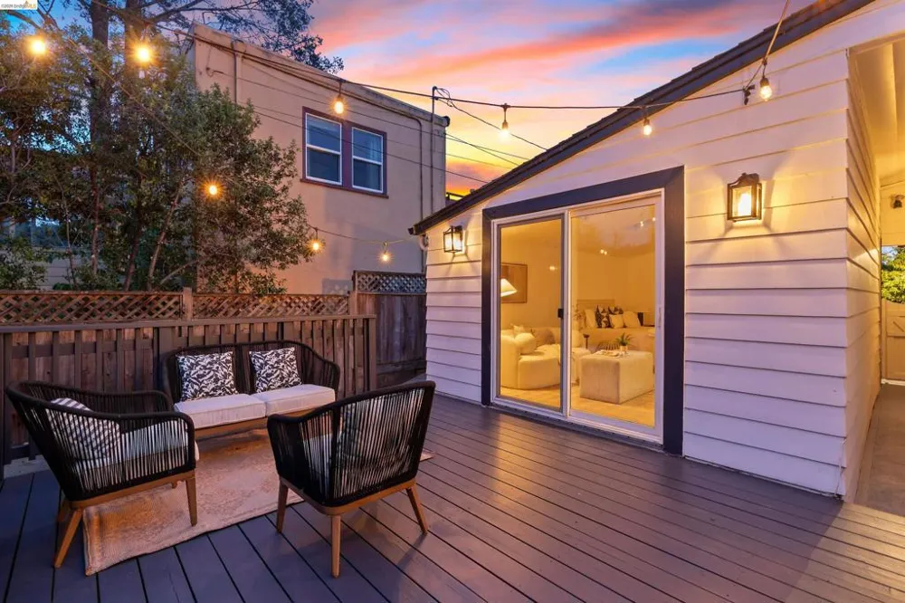 4638 Reinhardt Dr Oakland, CA 94619