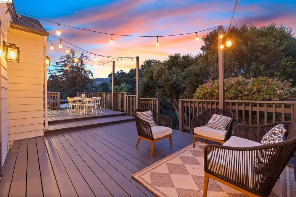 4638 Reinhardt Dr Oakland, CA 94619