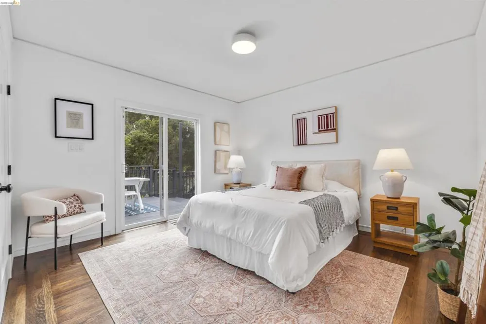 4638 Reinhardt Dr Oakland, CA 94619
