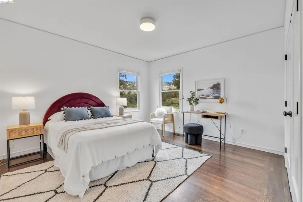 4638 Reinhardt Dr Oakland, CA 94619