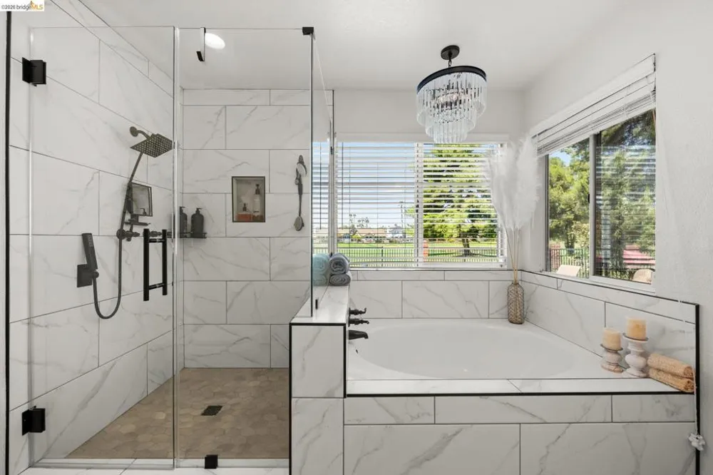 2212 Colonial Ct Discovery Bay, CA 94505