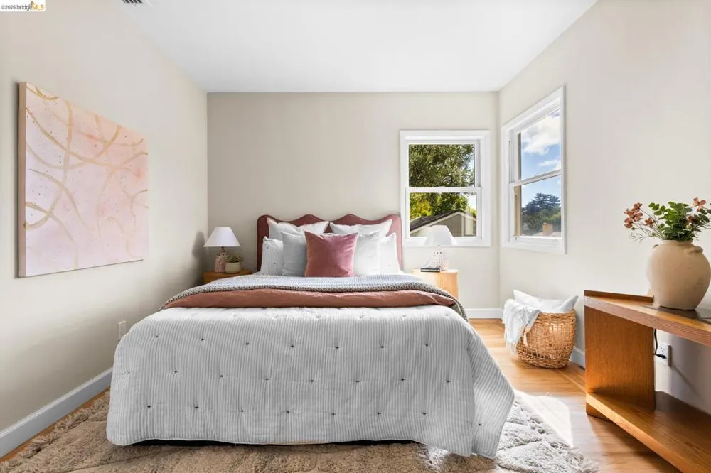 2533 Rampart St Oakland, CA 94602