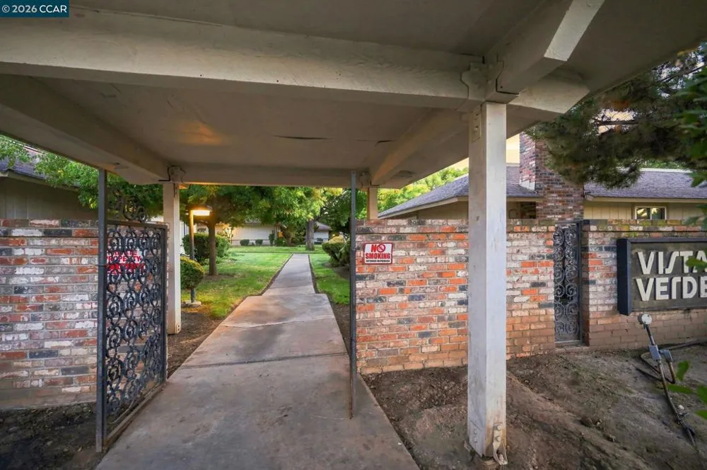 4260 Clayton Rd #11 Concord, CA 94521