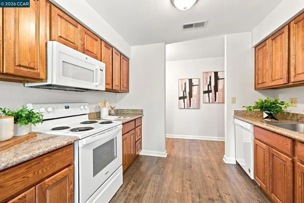 4260 Clayton Rd #11 Concord, CA 94521