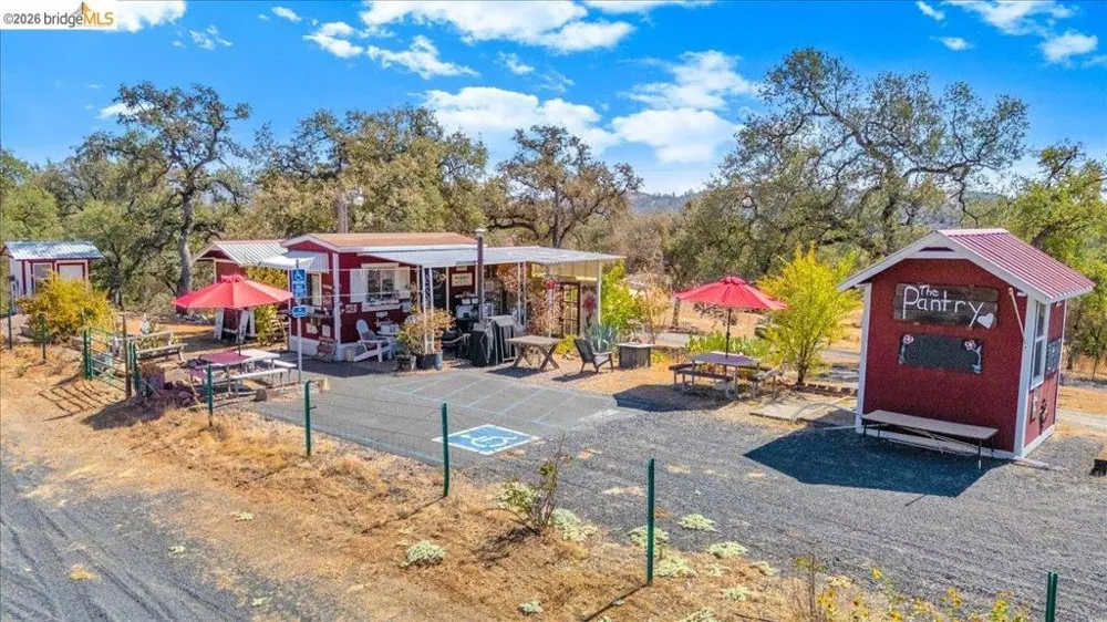 14450 Jacksonville Rd. Jamestown, CA 95327