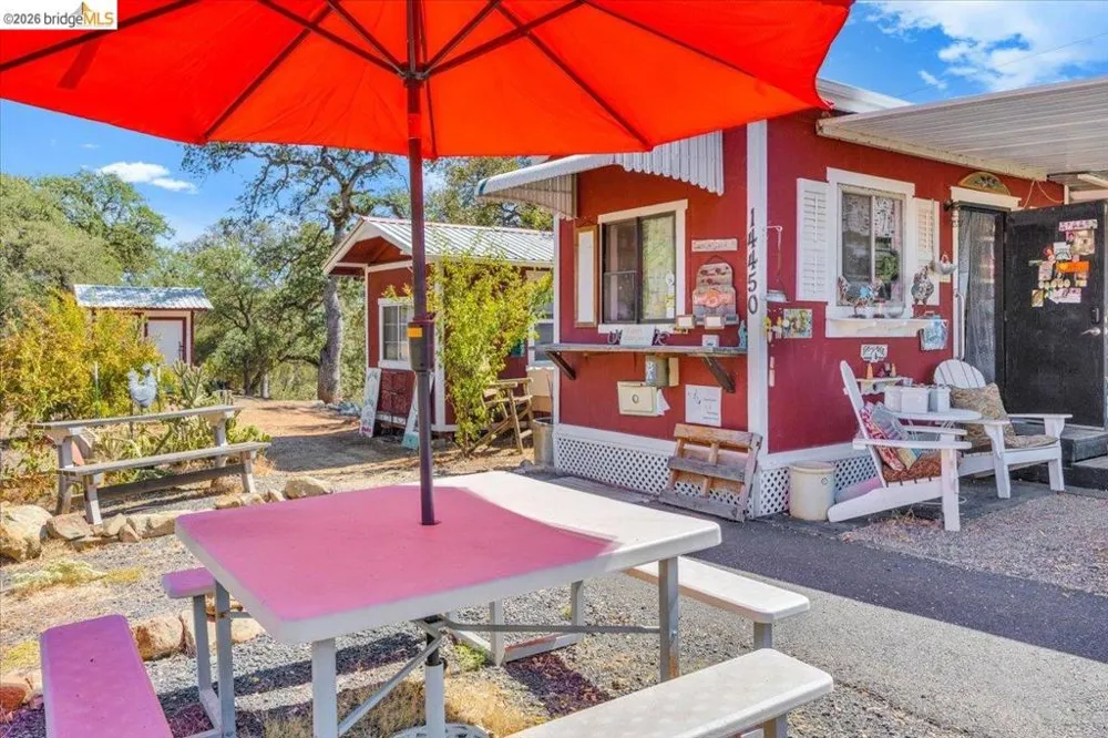 14450 Jacksonville Rd. Jamestown, CA 95327