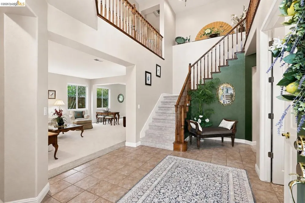 325 San Marino Ln Brentwood, CA 94513