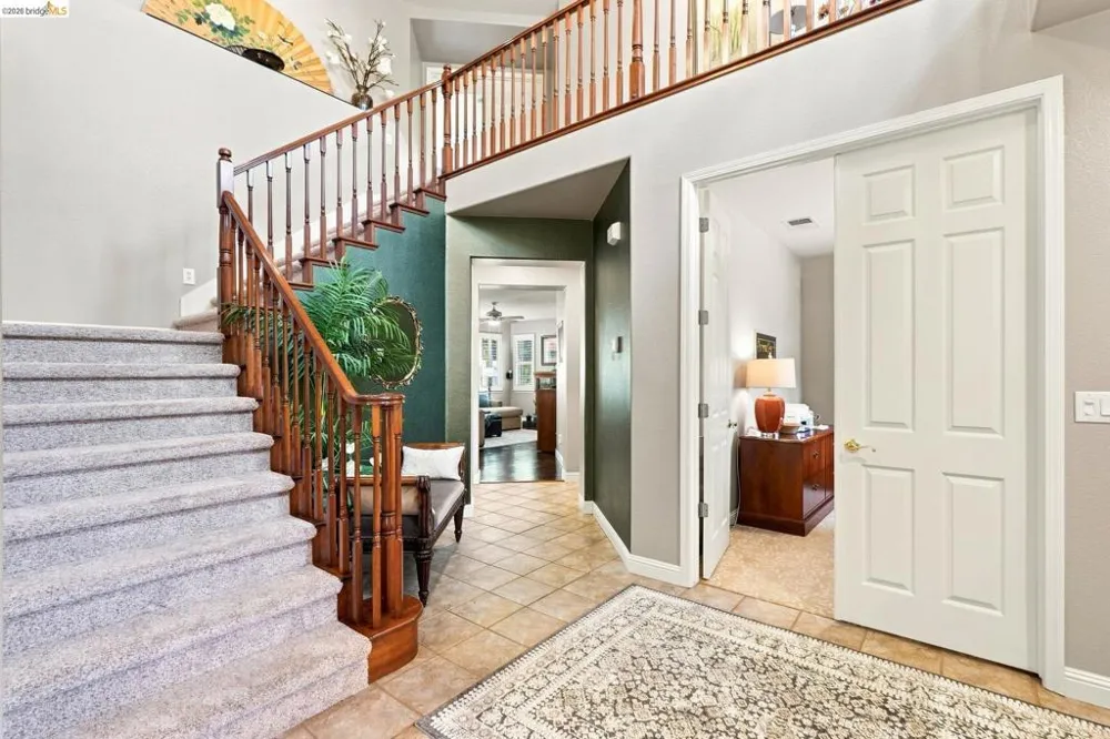 325 San Marino Ln Brentwood, CA 94513