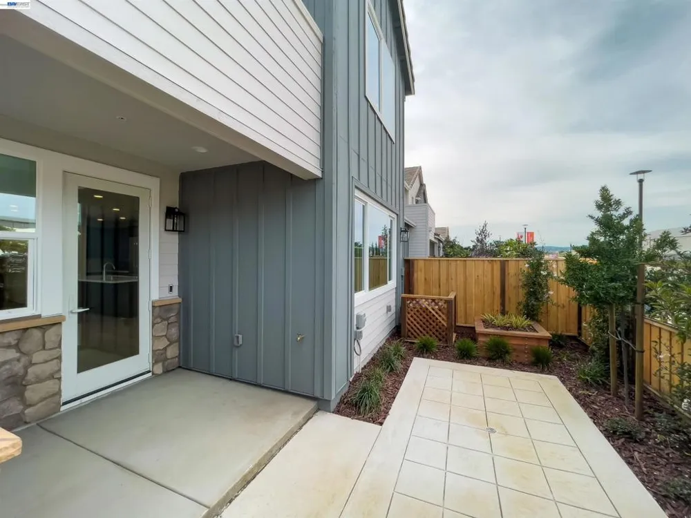 173 Gali Way #2404 Napa, CA 94558