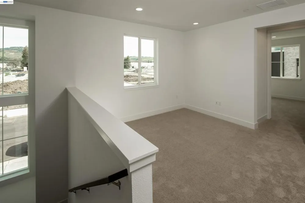173 Gali Way #2404 Napa, CA 94558