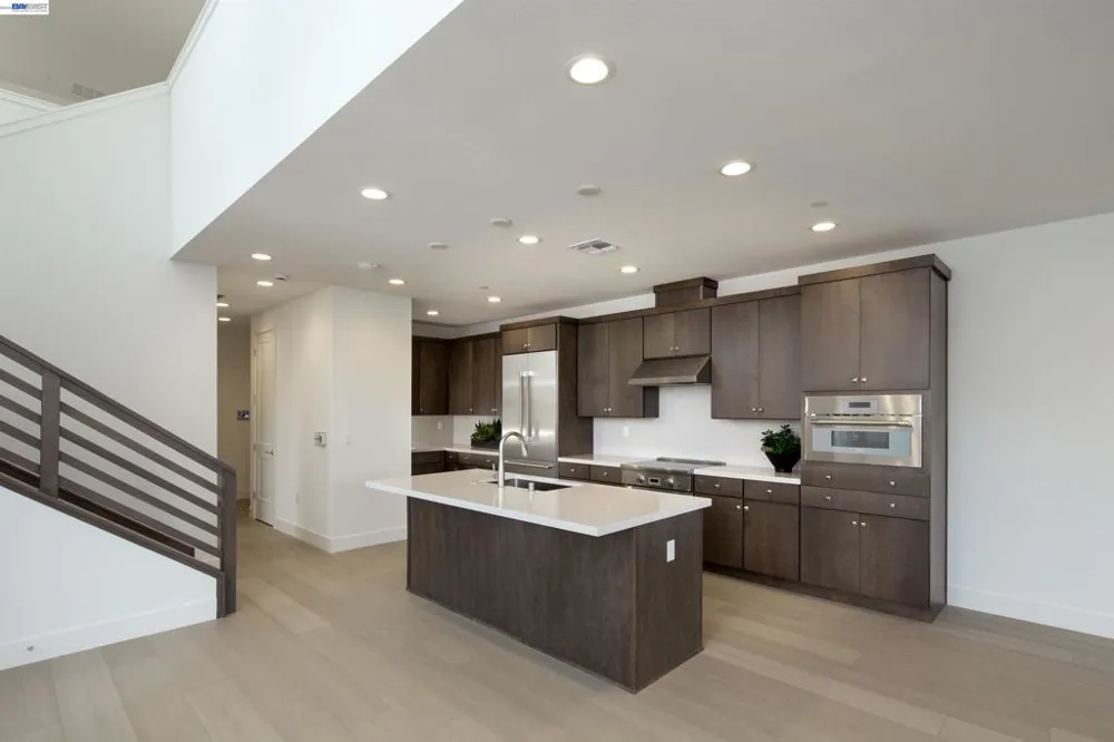 173 Gali Way #2404 Napa, CA 94558