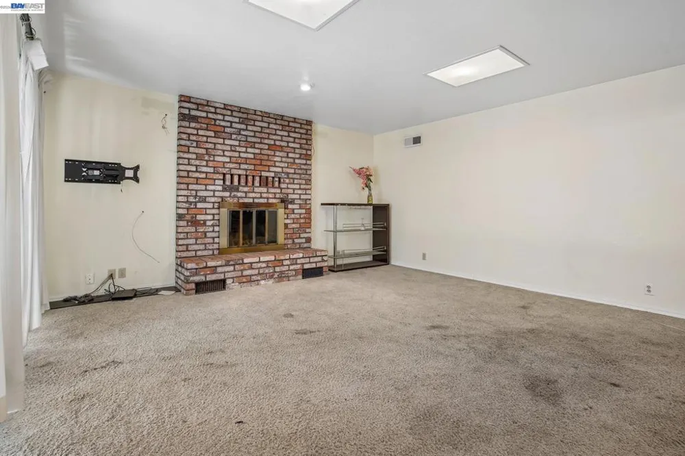 478 Ribier Ct Manteca, CA 95336