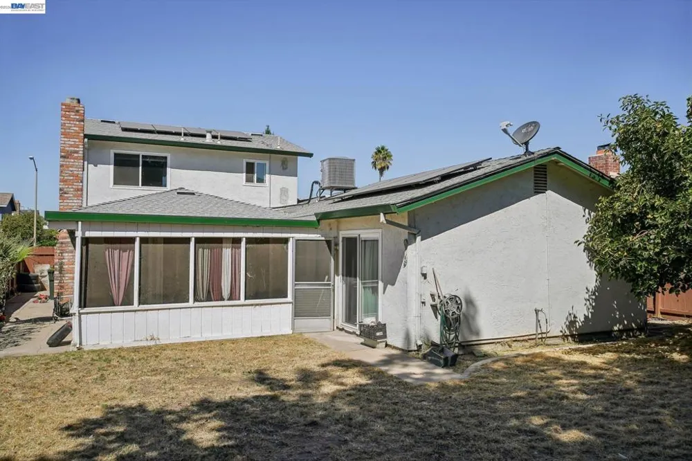 478 Ribier Ct Manteca, CA 95336