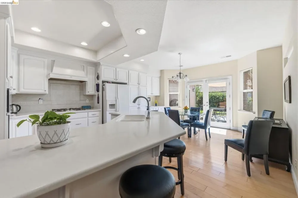 20308 Starr King Dr. Soulsbyville, CA 95372