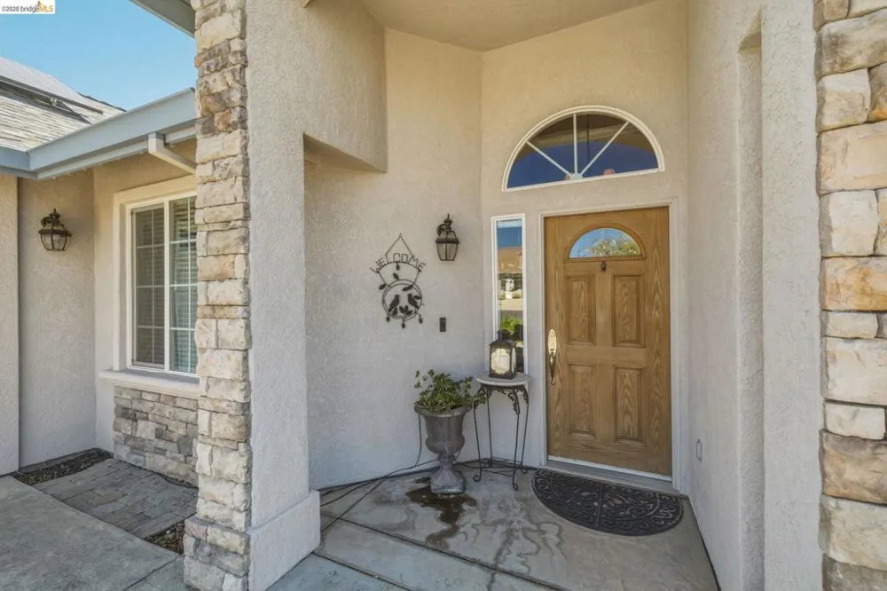 20308 Starr King Dr. Soulsbyville, CA 95372