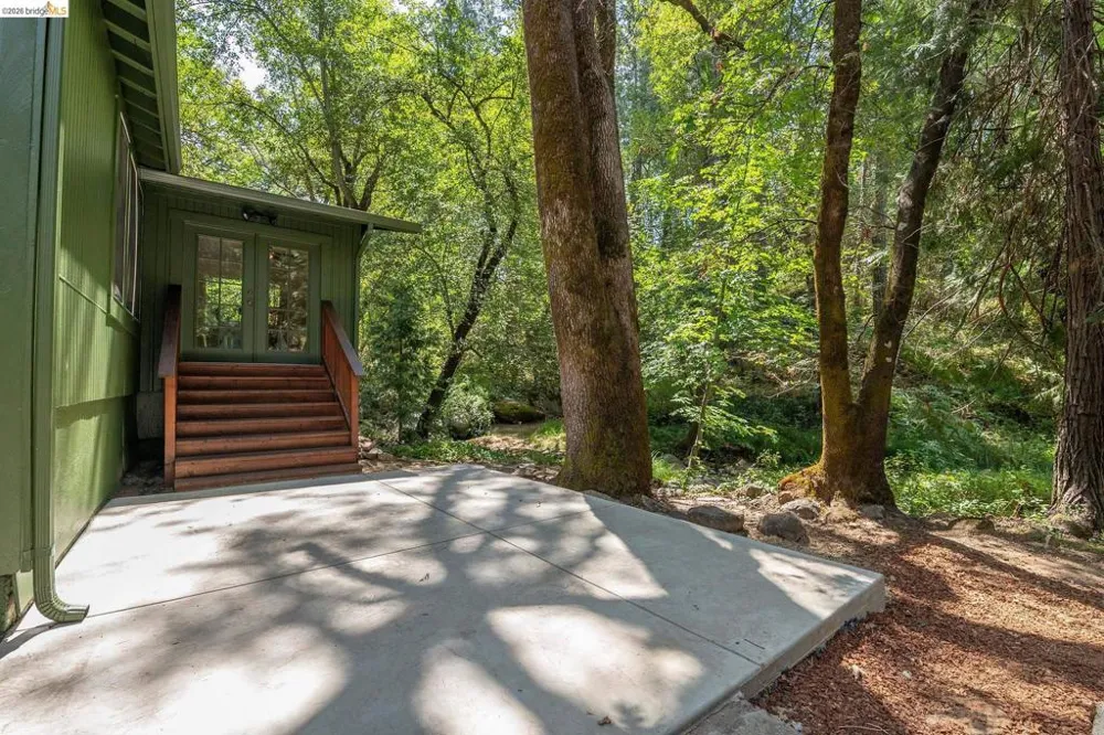21551 Phoenix Lake Rd Sonora, CA 95370