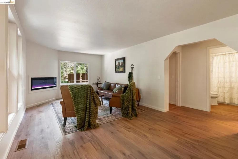 21551 Phoenix Lake Rd Sonora, CA 95370